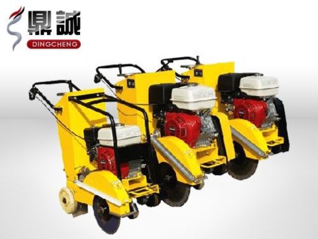 點(diǎn)擊查看詳細(xì)信息<br>標(biāo)題：路面切割機(jī) 閱讀次數(shù)：6335