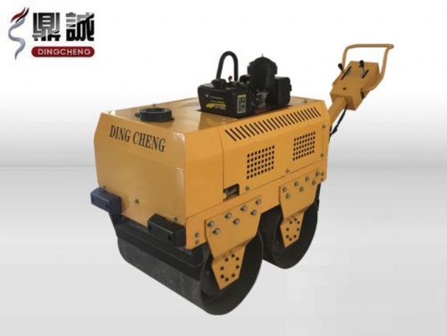 點(diǎn)擊查看詳細(xì)信息<br>標(biāo)題：DC-30C高配手扶式壓路機(jī) 閱讀次數(shù)：12763